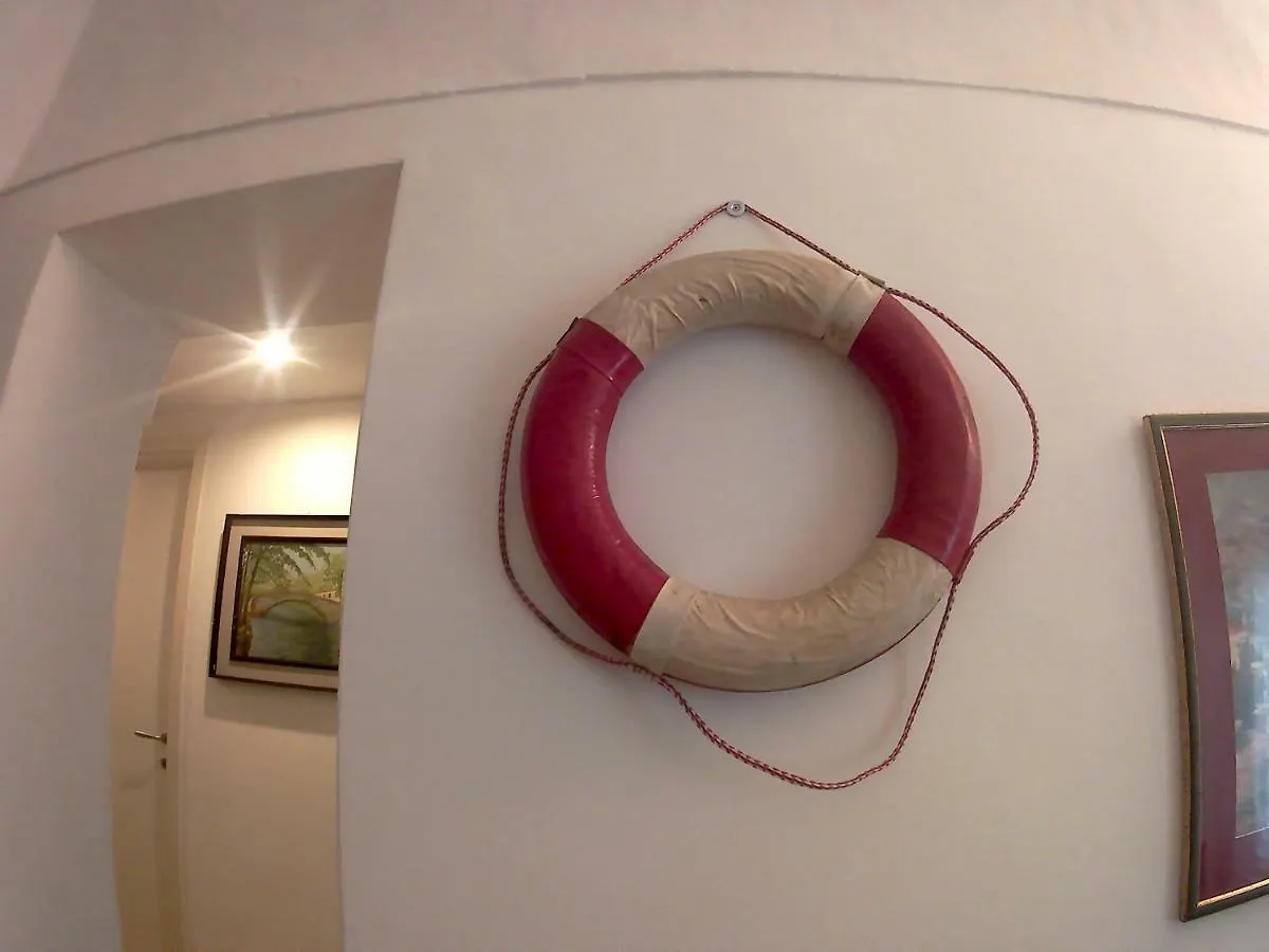 Apartment Maison Del Marinaio Bordighera Italy